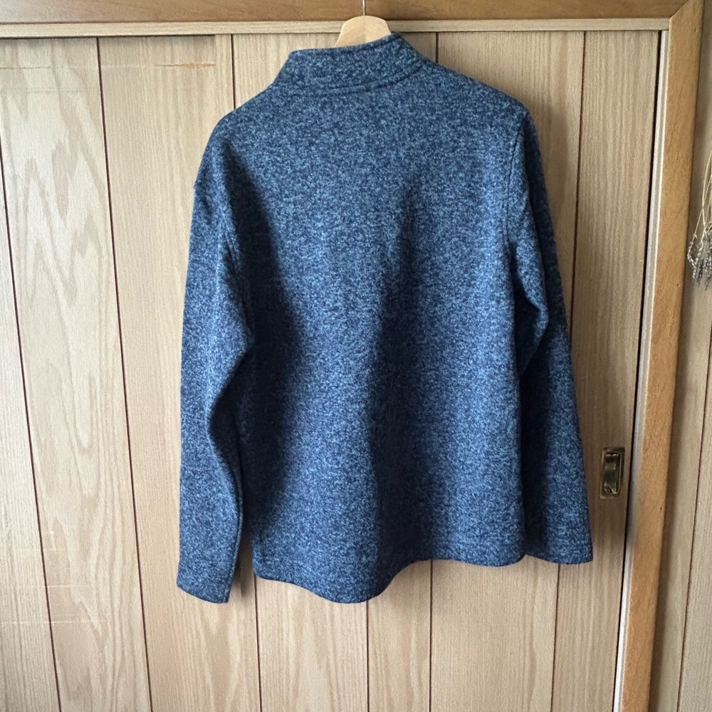Aspen Rise Blue Sweatshirt Classic Crew Neck - Picture 3 of 3